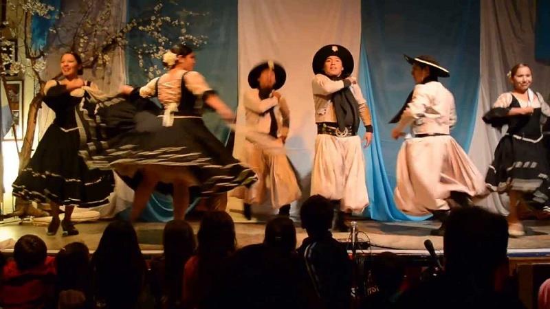 Try a traditional Peña show, dinner and of course wine, on a night out in Salta